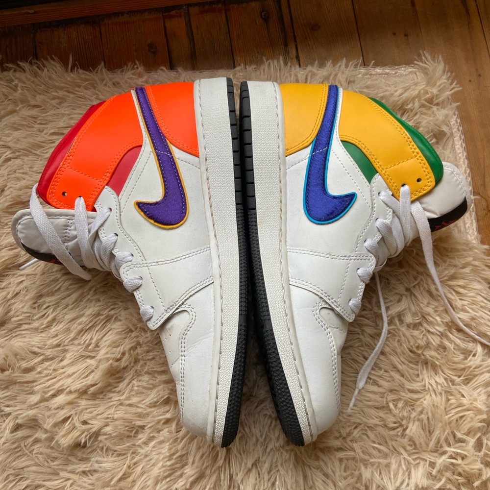 Air Jordan sneakers multicolor